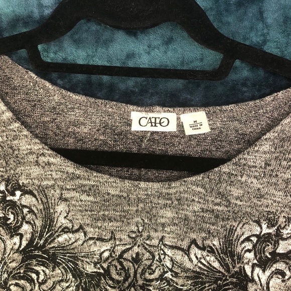 Cato Grey Cross Design Blouse Size Medium - Picture 3 of 4
